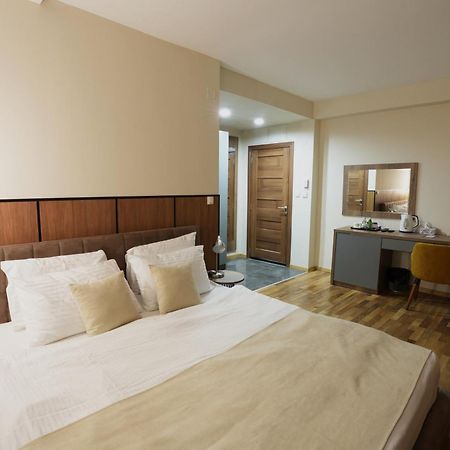 Hotel City In Kocani Exterior photo